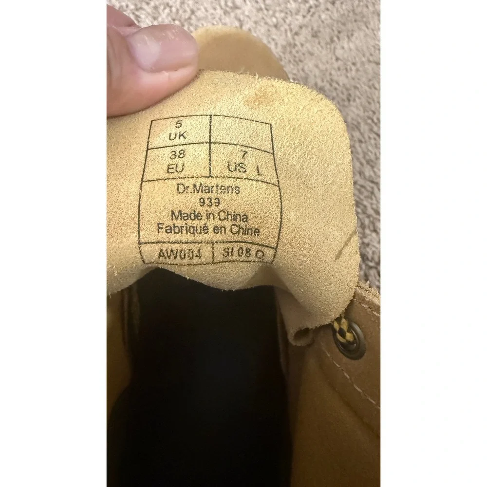 Dr.‎ Martens 939 Tan Nubuck Leather 6-Eye Padded Collar Boots Mens 7